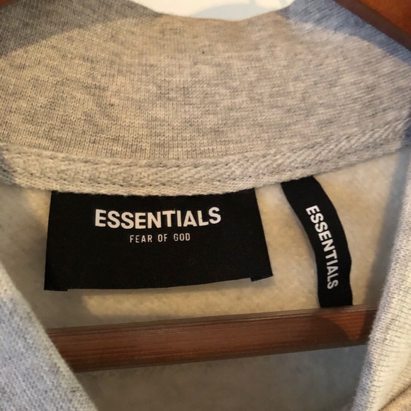 Essentials Sweater - Picture 3 of 8